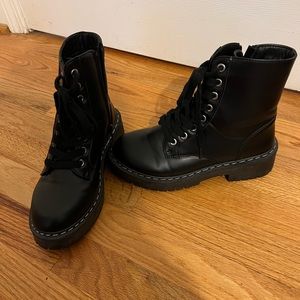 True Craft Combat Boots